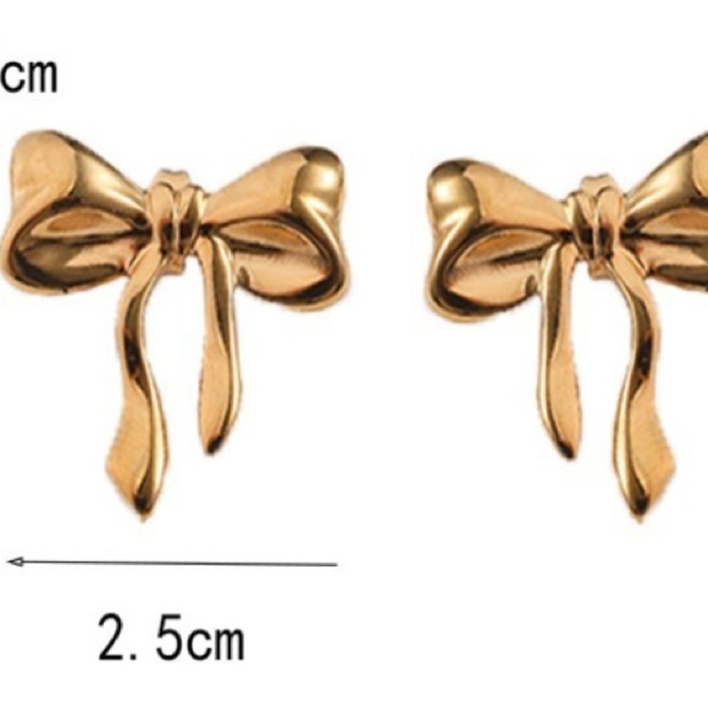 18K Bow Stud Earrings (2012) - Picture 4 of 5
